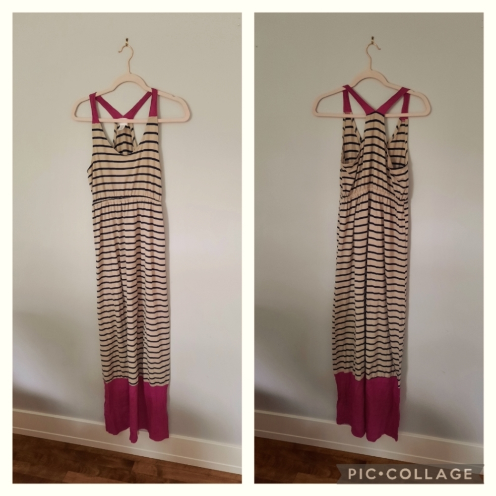 Maxi dress (Medium)